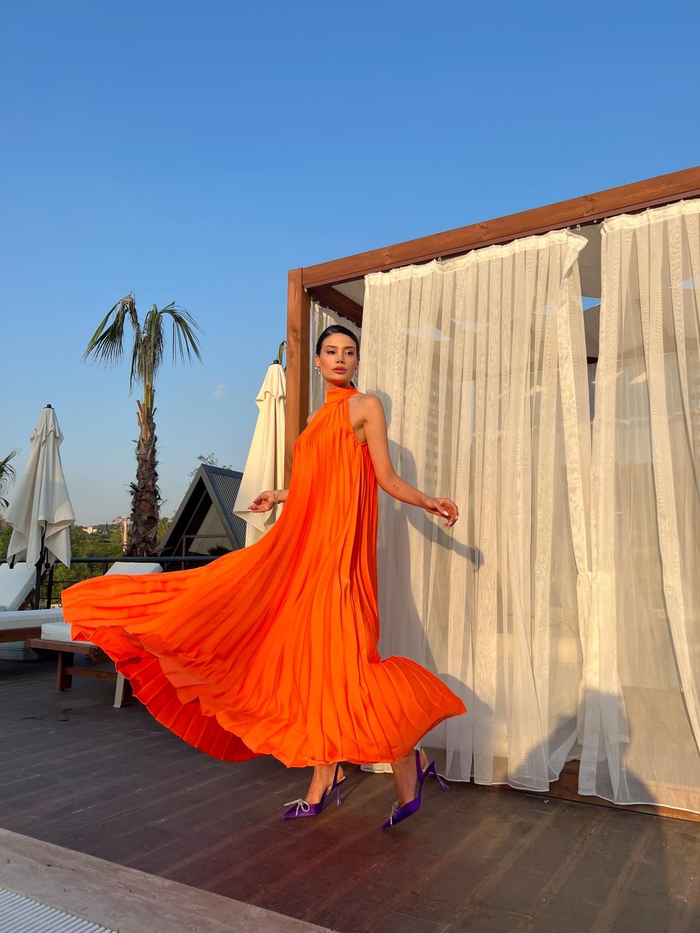 Orange Pilise Uzun Elbise