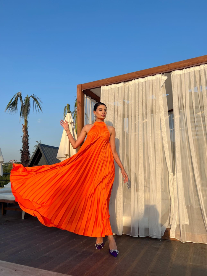 Orange Pilise Uzun Elbise