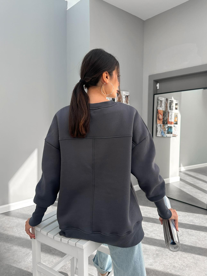 Oversize Şardonlu Yırtmaç Detaylı Sweat