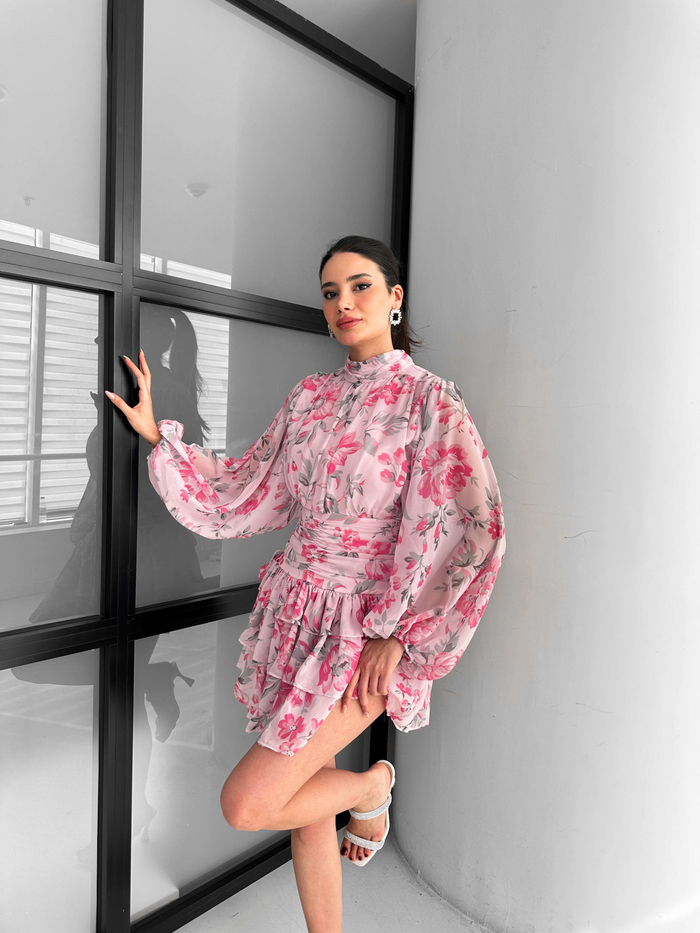 Pembe Çiçekli Drapeli Şifon Elbise