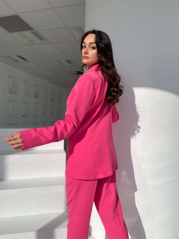 Pembe Classic Kadın Takım Elbise