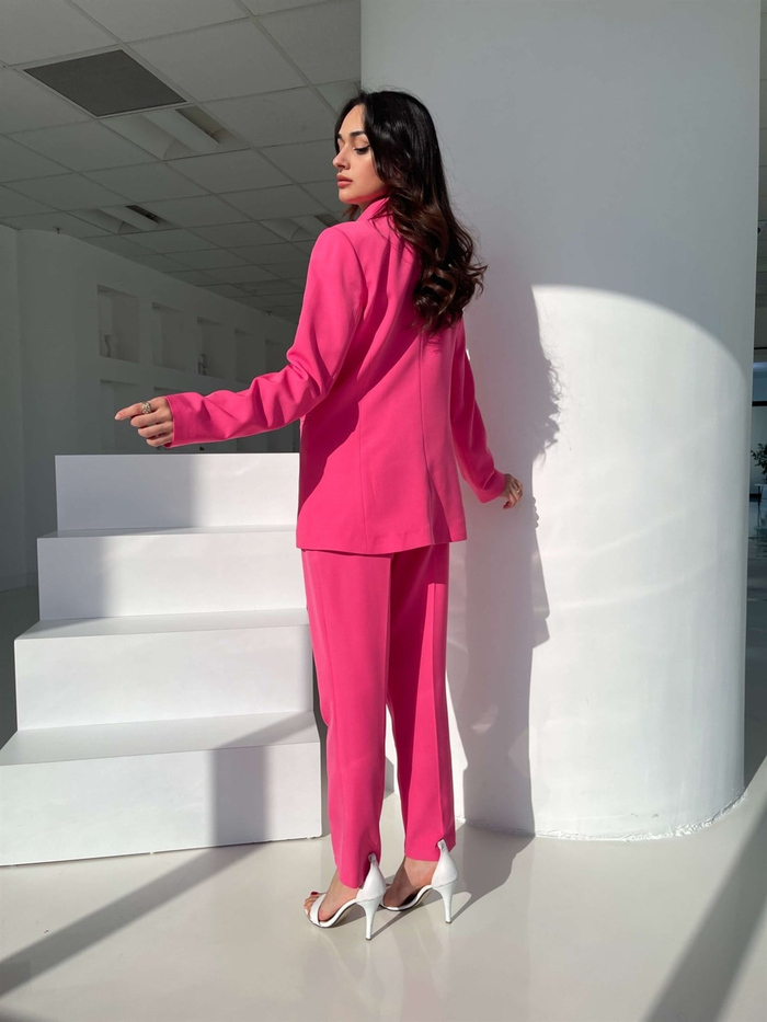 Pembe Classic Kadın Takım Elbise