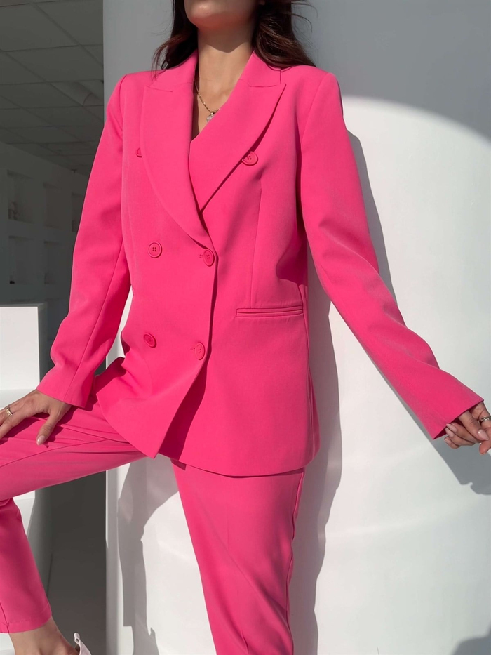 Pembe Classic Kadın Takım Elbise