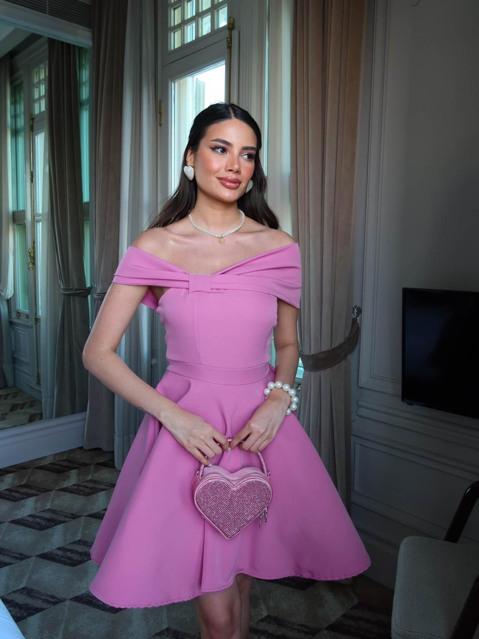 Pembe Mini Elbise
