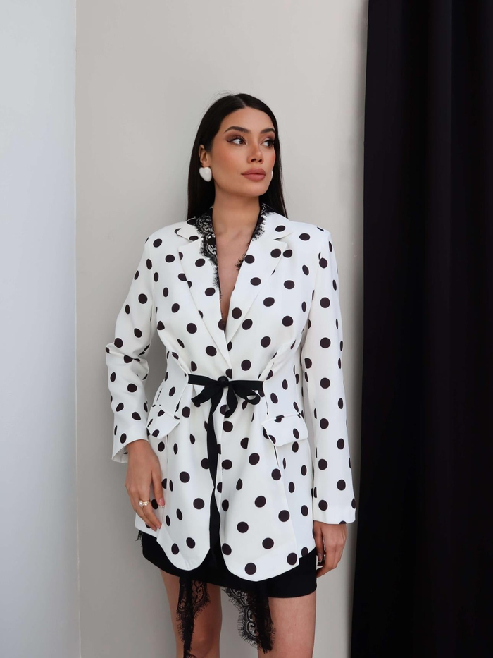 Puantiyeli Dantel Detay Tasarım Blazer Ceket