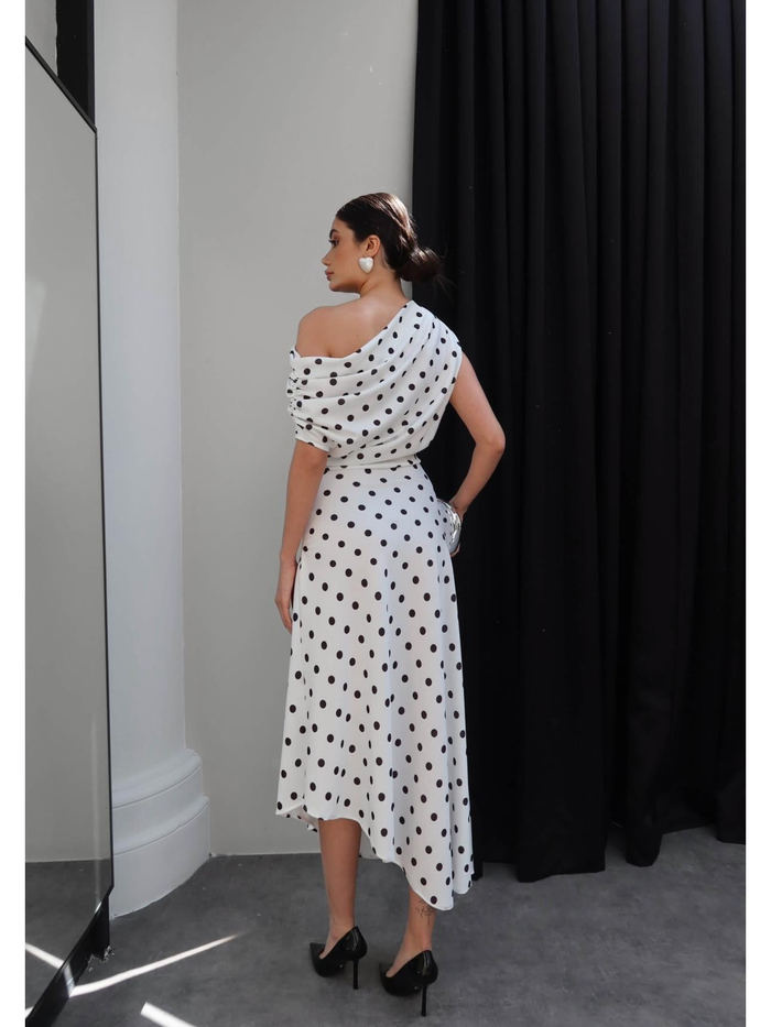 Puantiyeli Drapeli Degaje Yaka Asimetrik Elbise