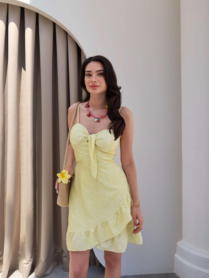 Puantiyeli Göğüs Bağlı Mini Elbise