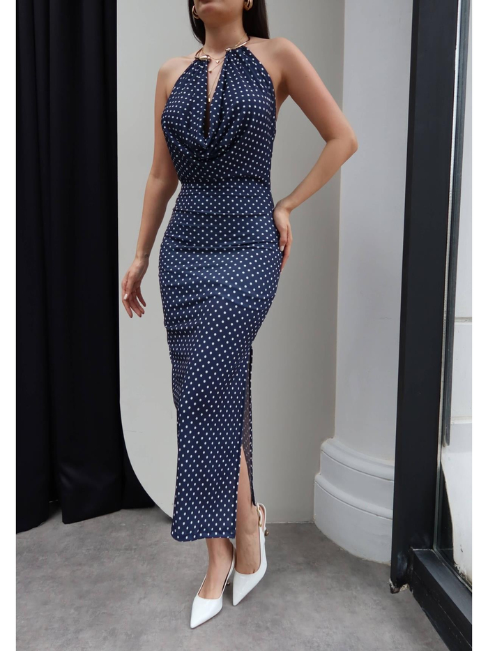 Puantiyeli Halter Yaka Yırtmaçlı Midi Elbise