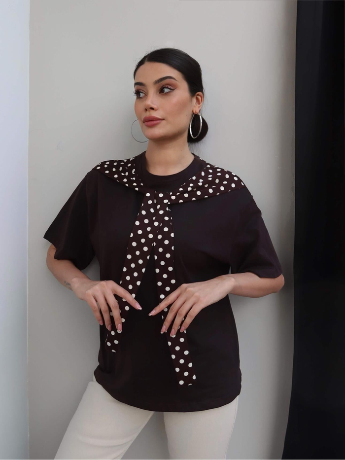 Puantiyeli Şal Yaka Tshirt
