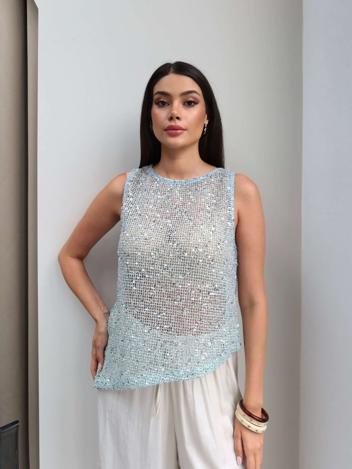 Pullu Asimetrik Kesim Kolsuz Bluz