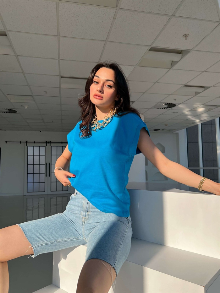 Saks Bisiklet Yaka Kısa Basic Tshirt