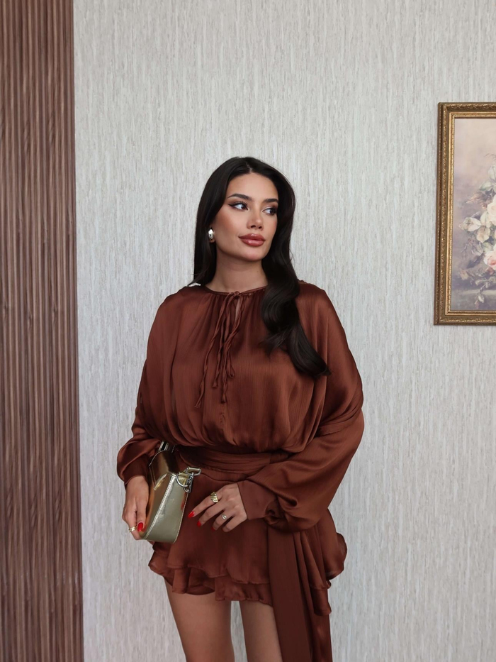 Saten Kuşaklı Şort Elbise
