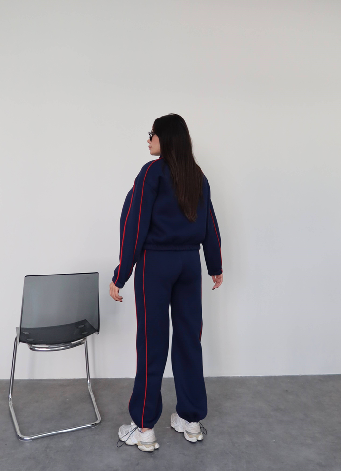 Şerit Detaylı Sweatshirt Eşofman Takım
