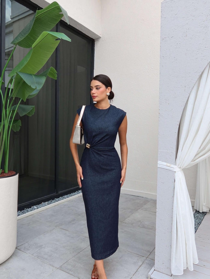 Sıfır Kol Bel Tokalı Denim Elbise