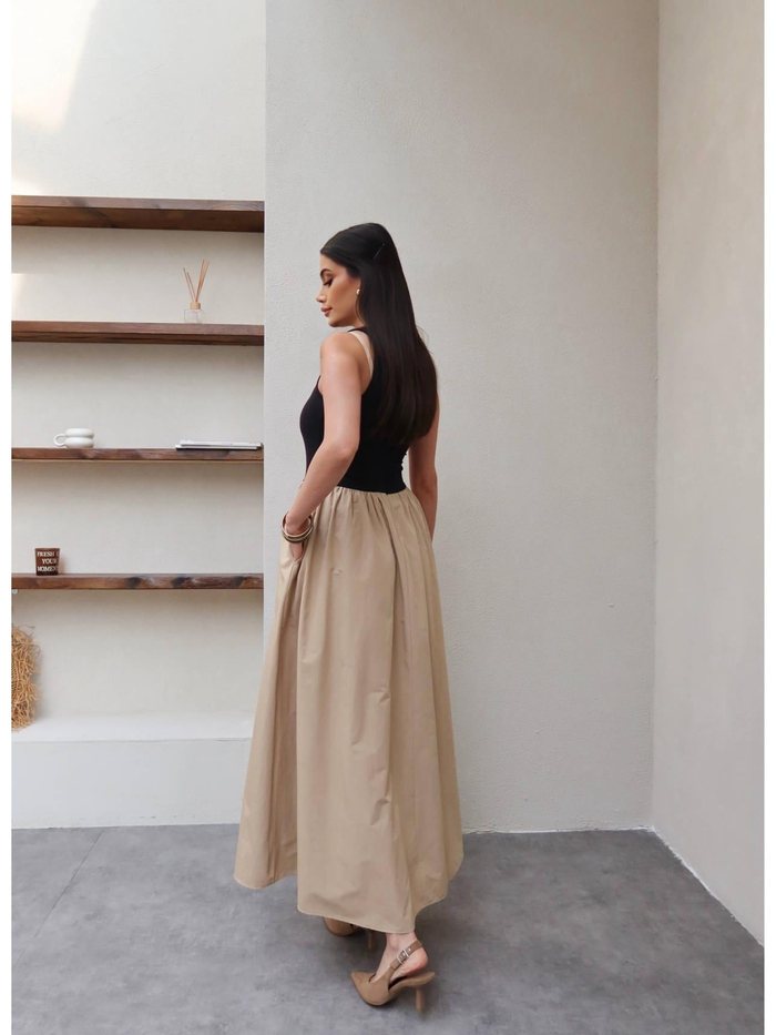 Sıfır Kol Cepli Kloş Elbise