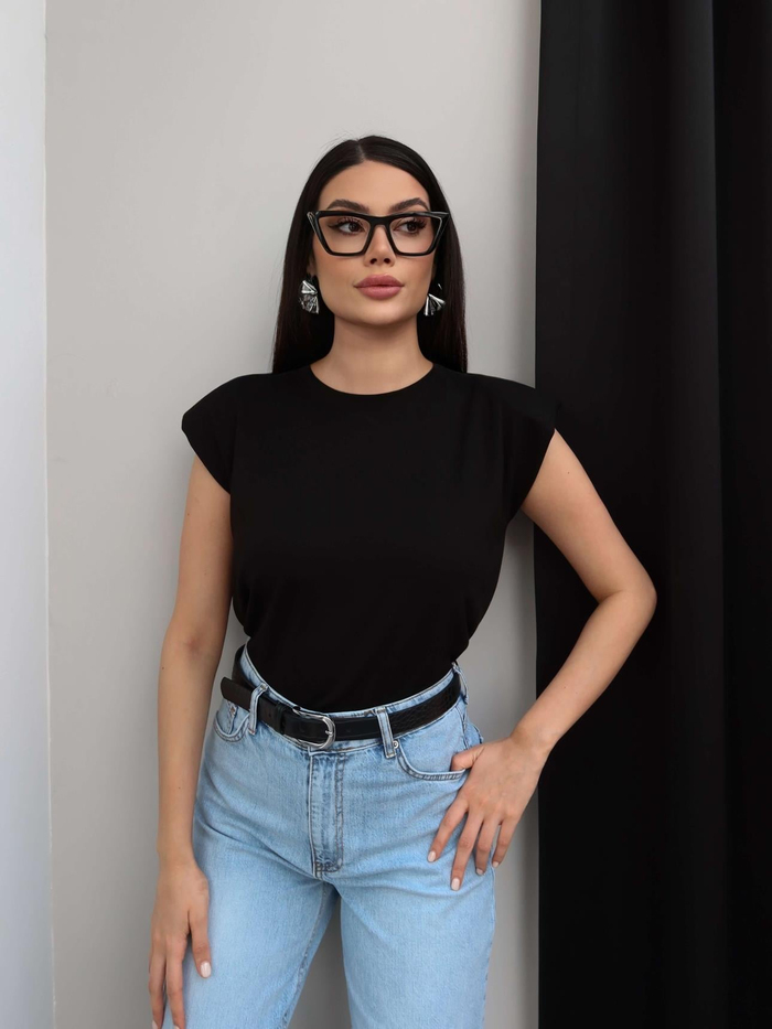 Sıfır Kol Vatkalı Basic Tshirt