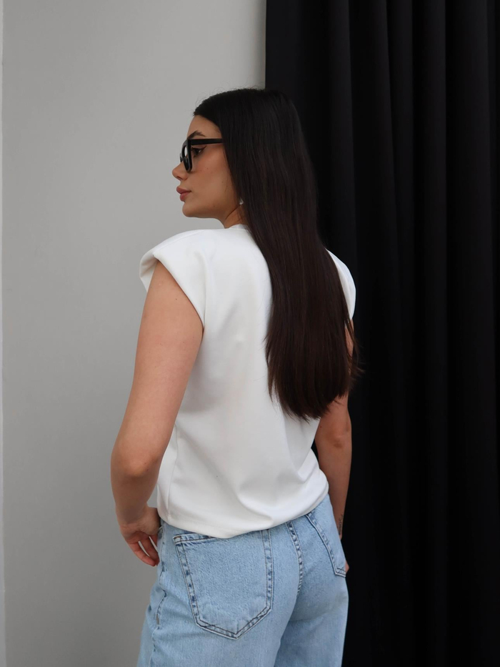 Sıfır Kol Vatkalı Basic Tshirt