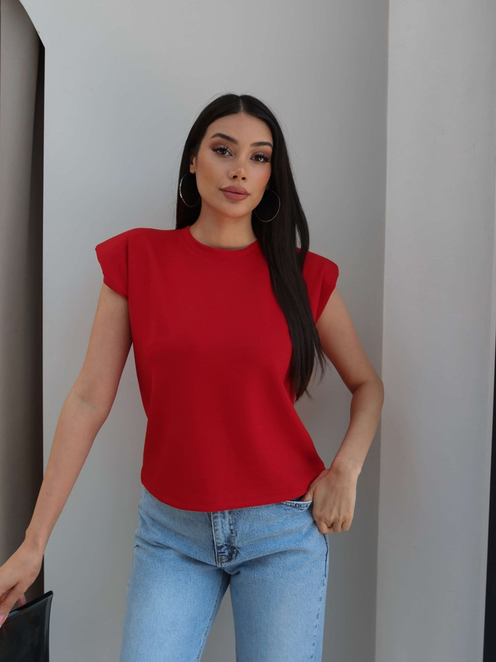 Sıfır Kol Vatkalı Basic Tshirt