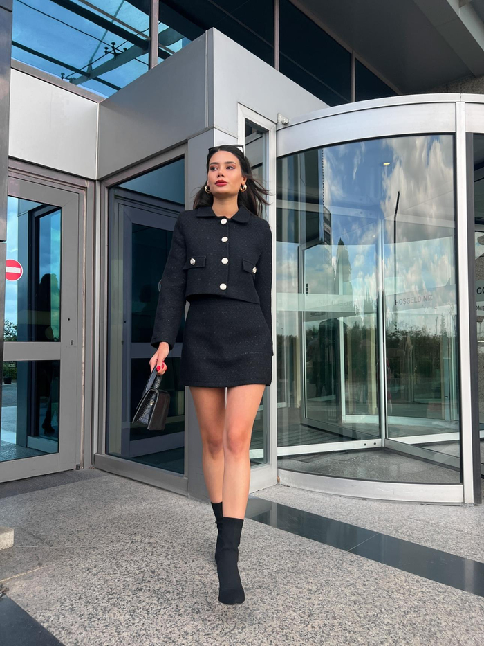 Simli Rebekka Şortlu Takım