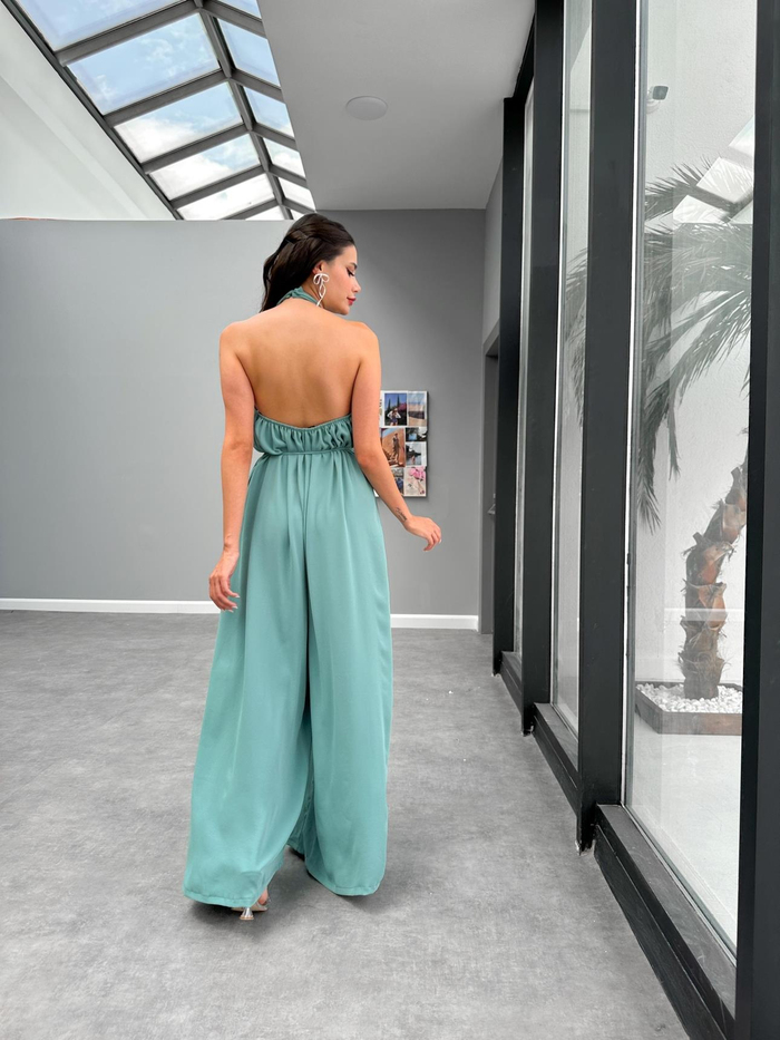 Sırt Dekolteli Salaş Tulum