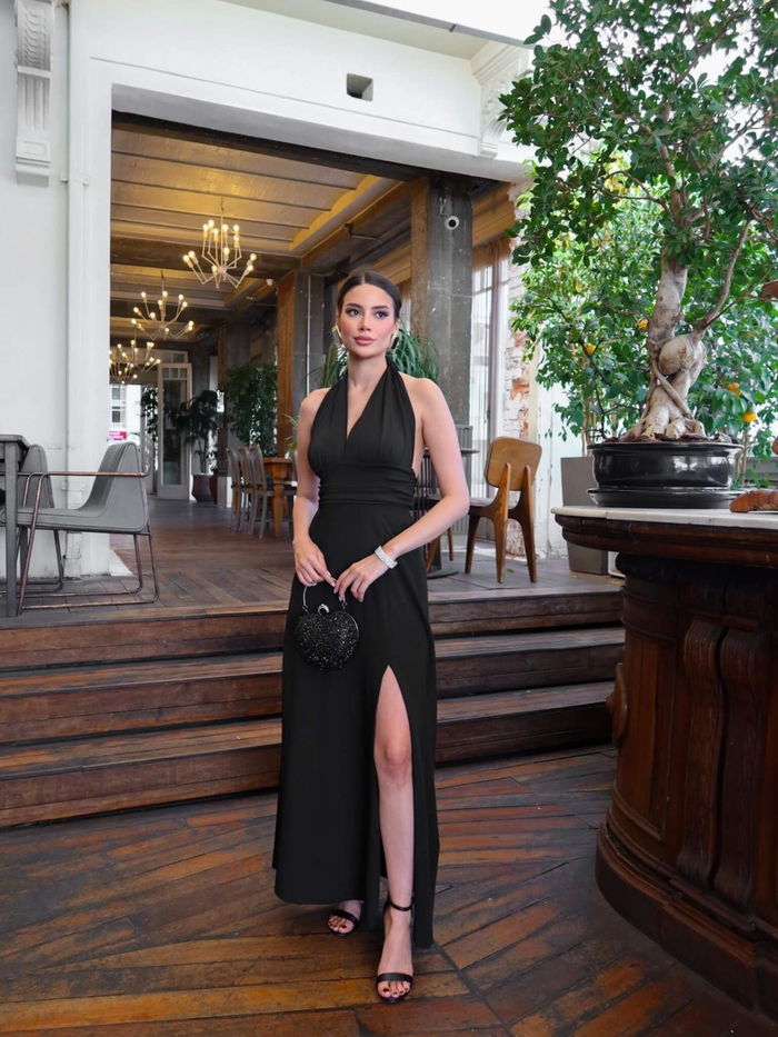 Siyah Bağlamalı Midi Elbise