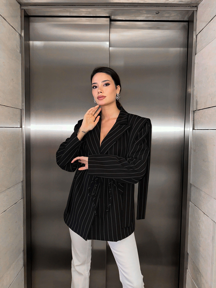 Siyah Çizgili Cool Oversize Ceket