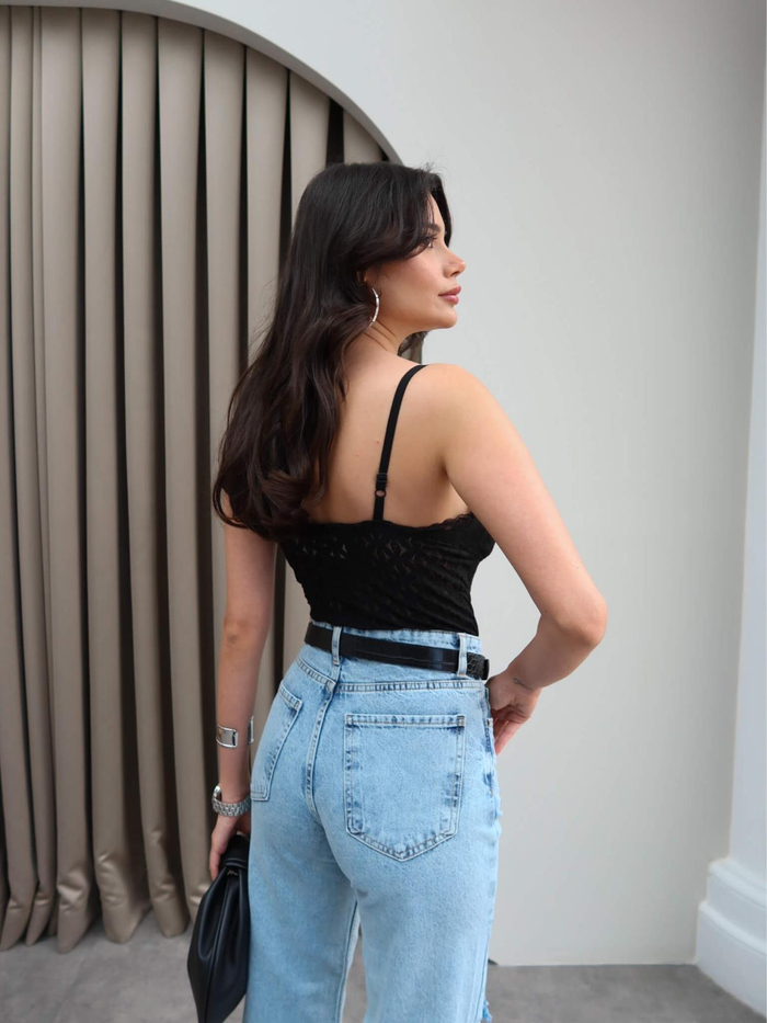 Siyah Dantelli Crop Bluz