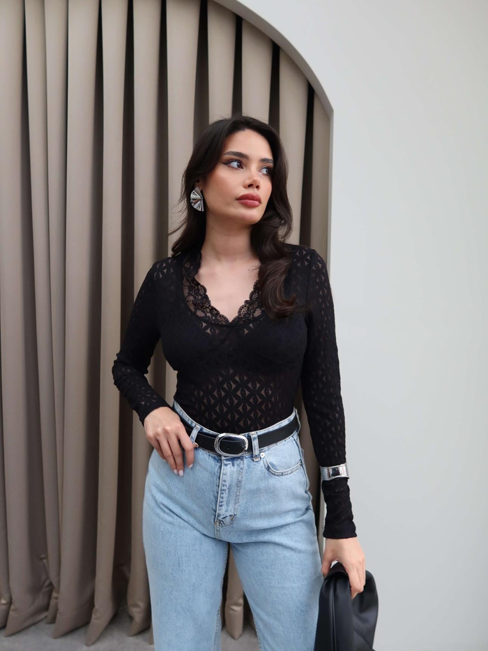 Siyah Dantelli Transparan Body