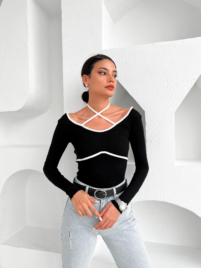 Siyah Fitilli Body Triko