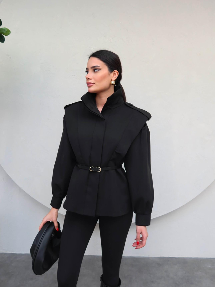 Siyah Kemerli Tasarım Ceket