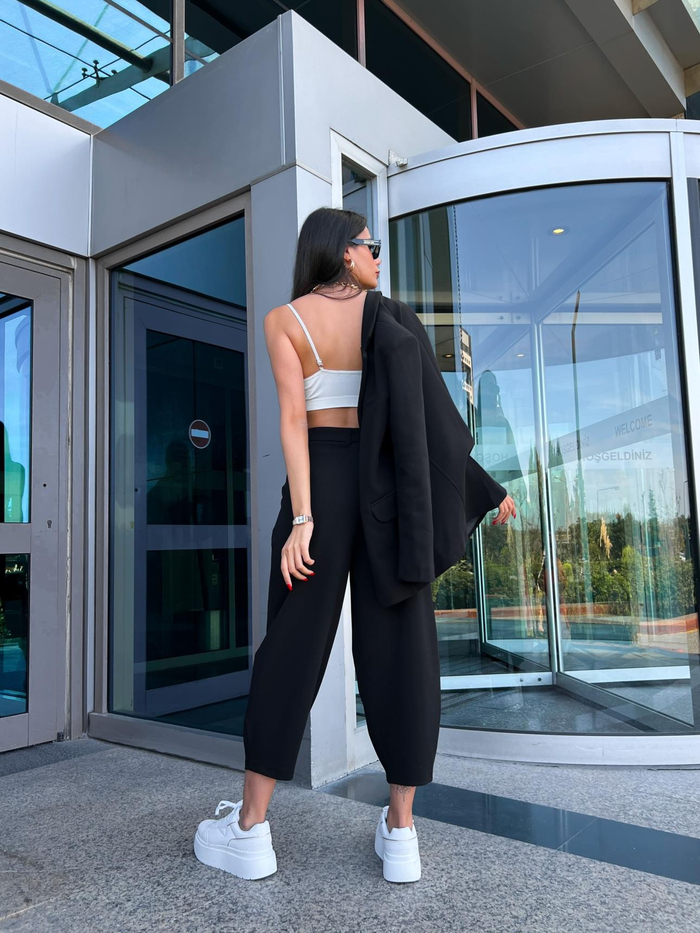 Siyah Modal İkili Takım