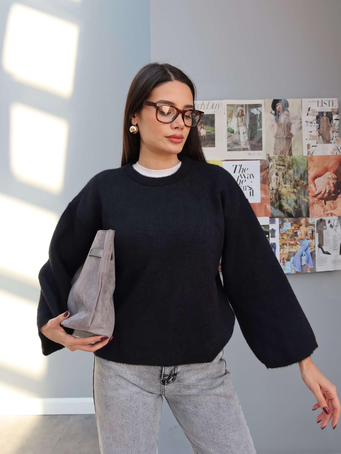 Siyah Oversize Peluş Kazak