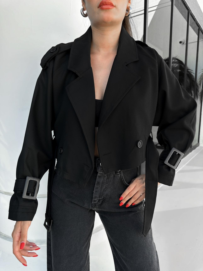Siyah Parkas Kısa Ceket