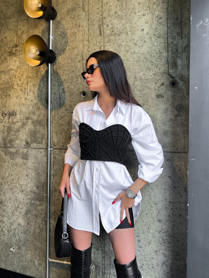 Siyah Pearl İşlemeli Crop