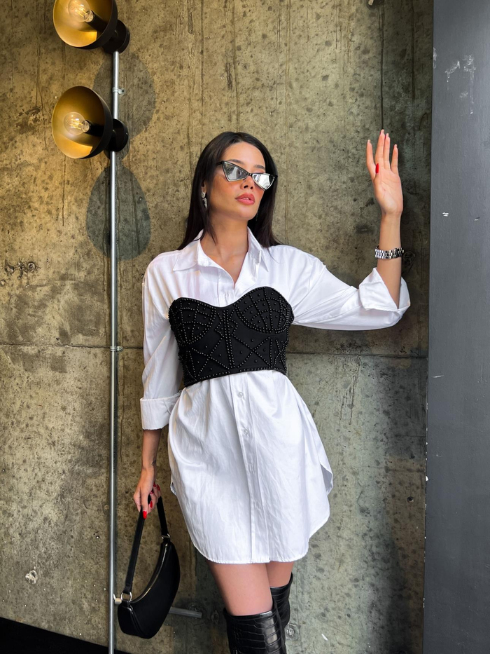 Siyah Pearl İşlemeli Crop