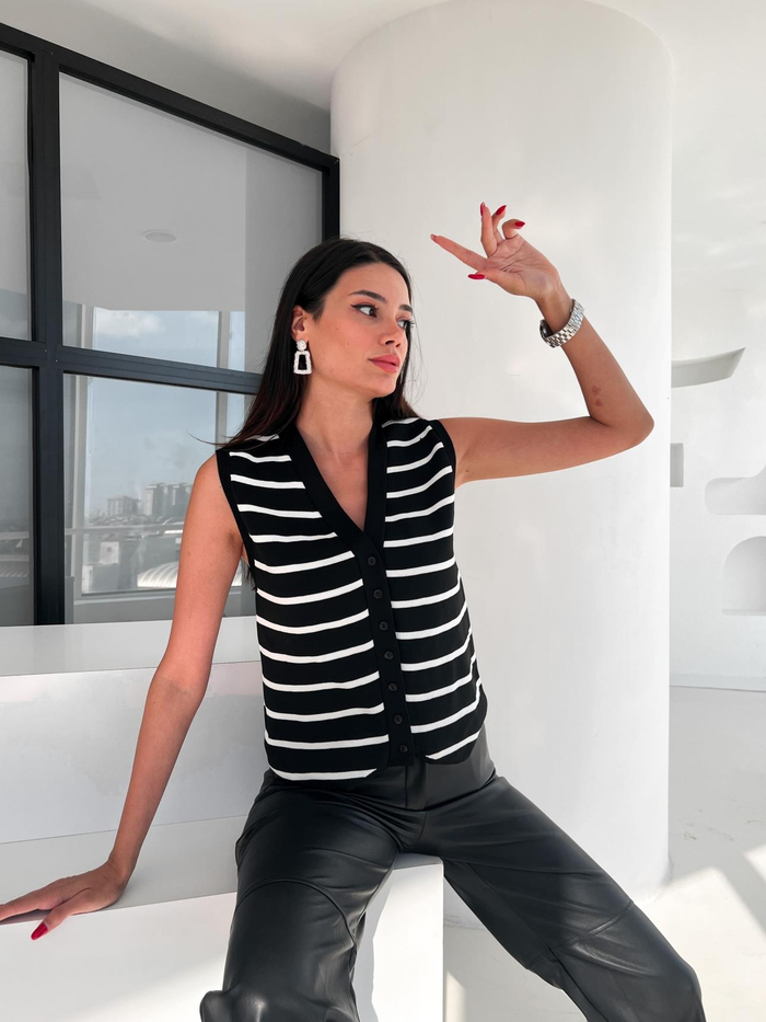 Siyah Pinstripe Yelek
