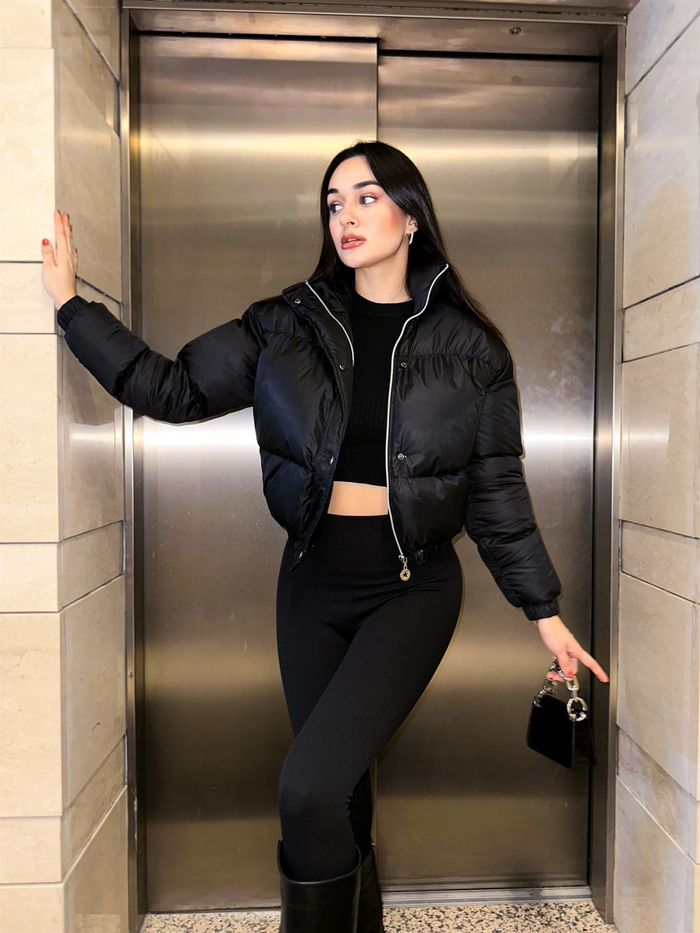 Siyah Şişme Kısa Mont