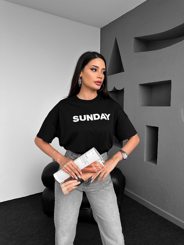 Siyah Sunday Baskılı Tshirt