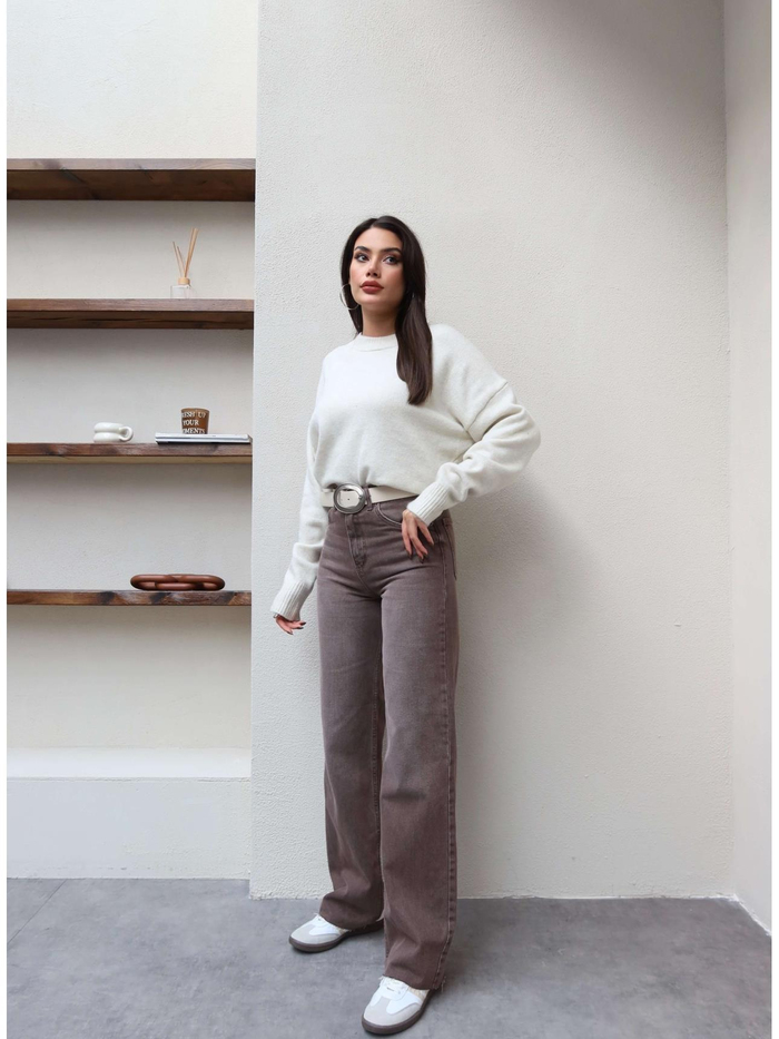 Straight Paça Kesik Jean