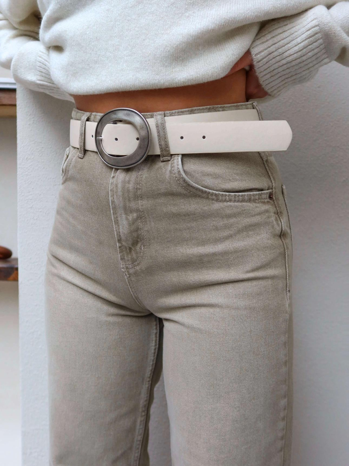 Straight Paça Kesik Jean