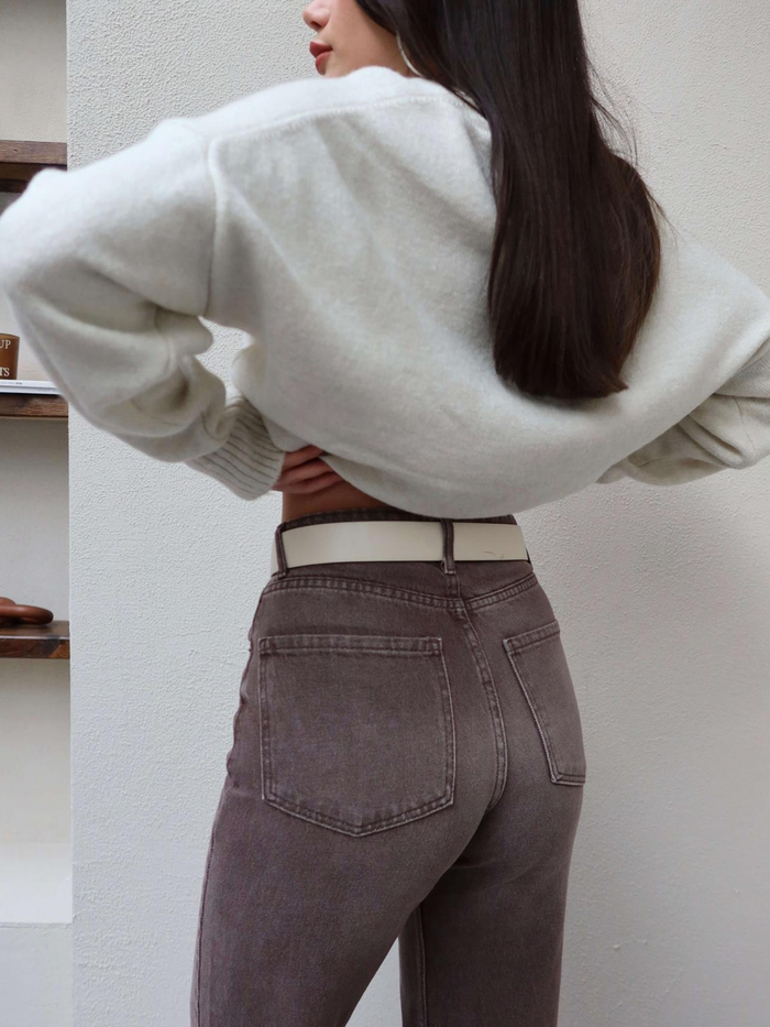 Straight Paça Kesik Jean