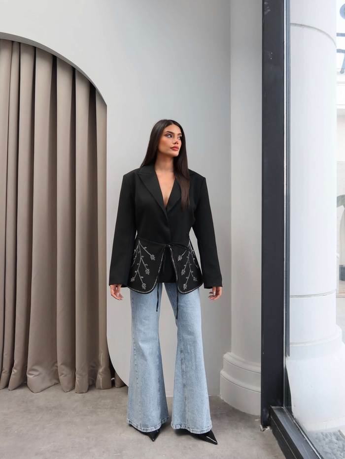Taş İşleme Kuşaklı Blazer Ceket