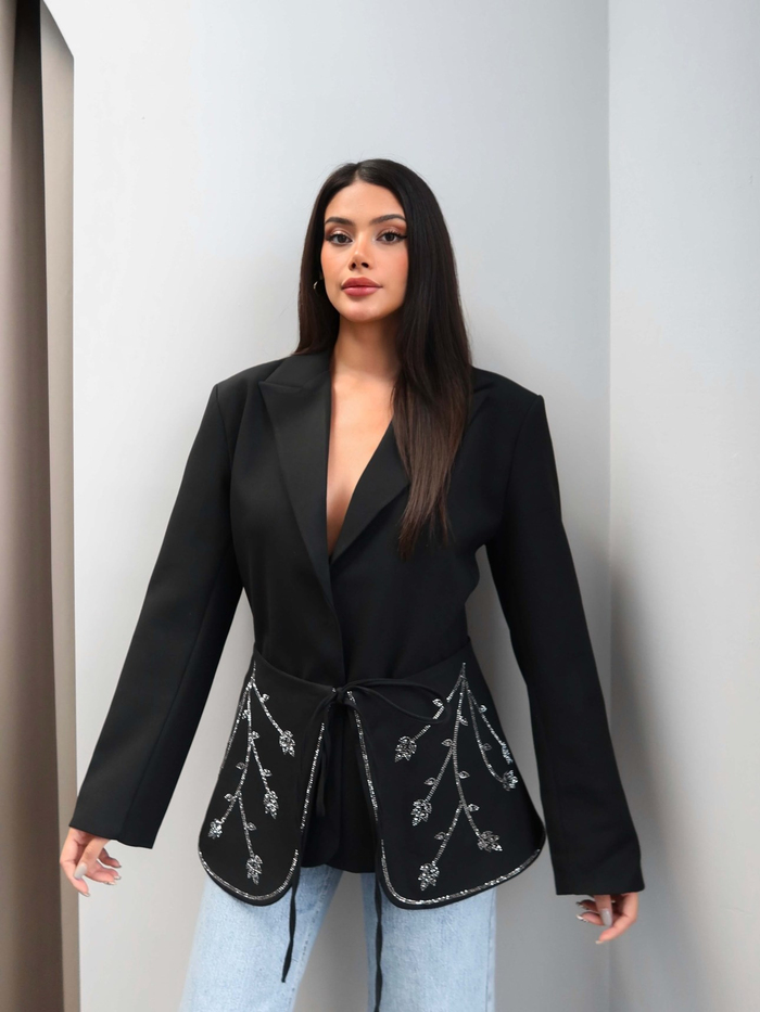 Taş İşleme Kuşaklı Blazer Ceket