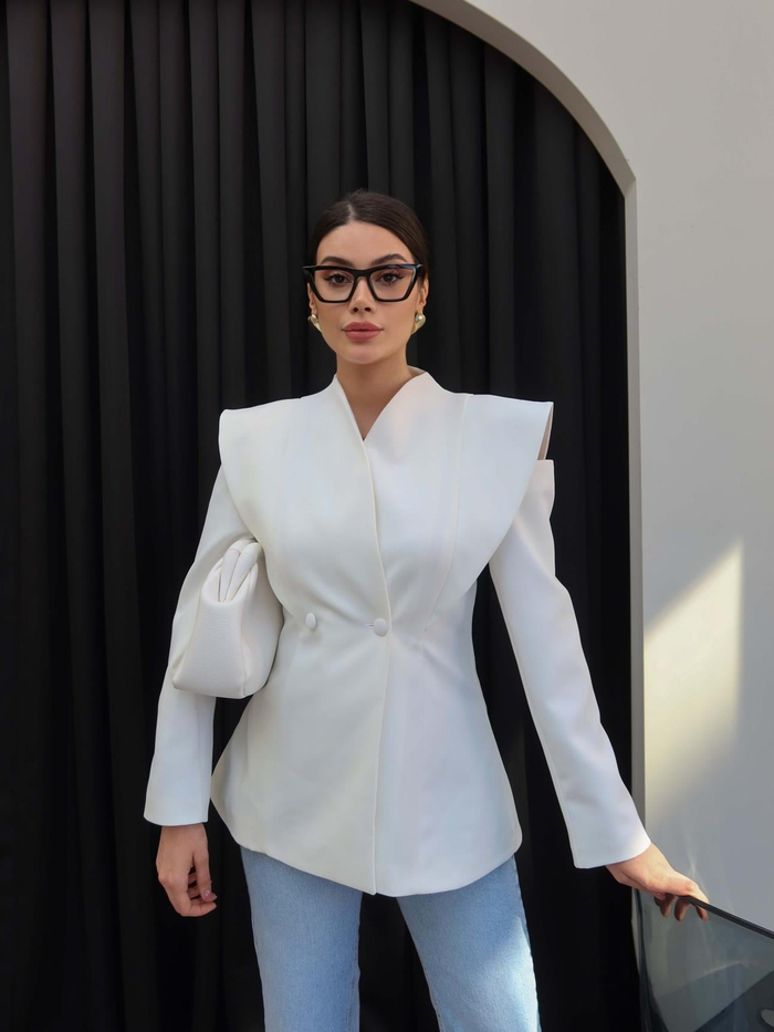 Tasarım Bel Oturtmalı Ceket