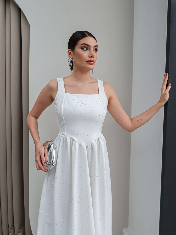 Taşlı Bel Bağlamalı Elbise