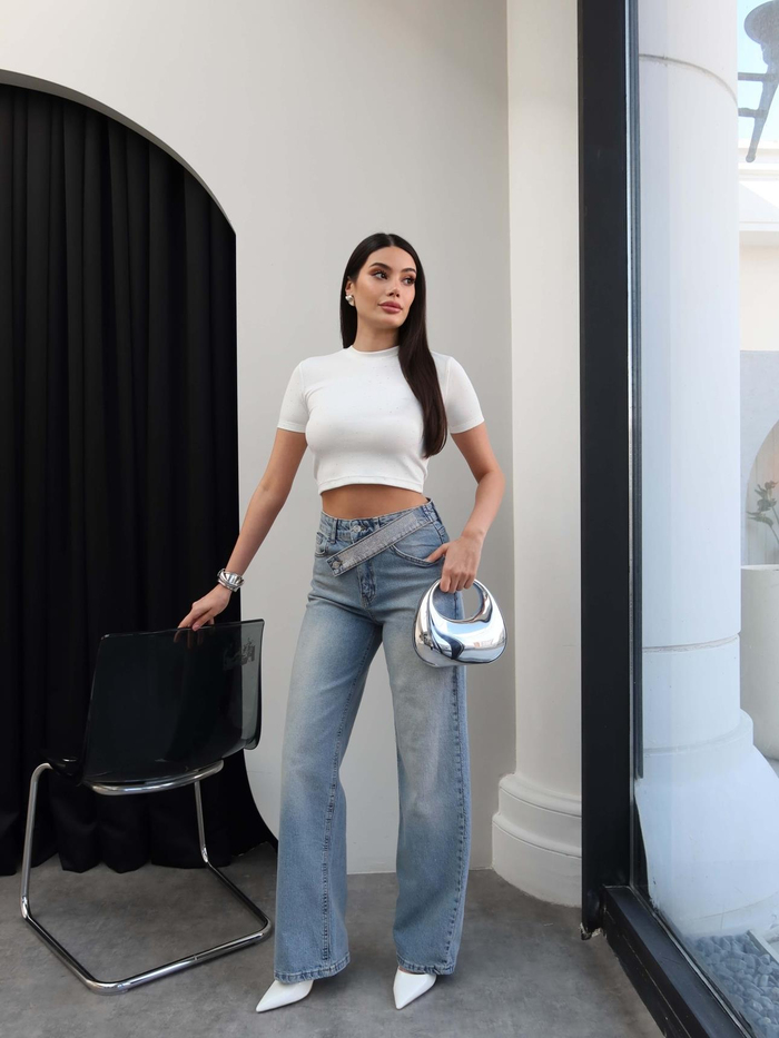 Taşlı Çapraz Bel Detaylı Wide Leg Jean