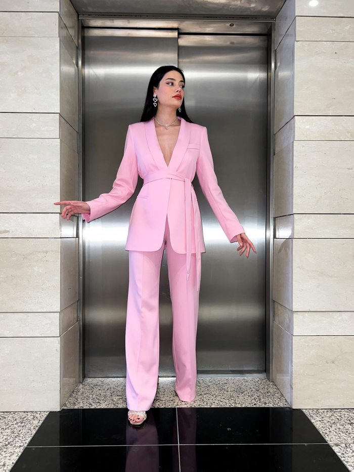 Toz Pembe Kuşaklı Ceket Pantolon Takım