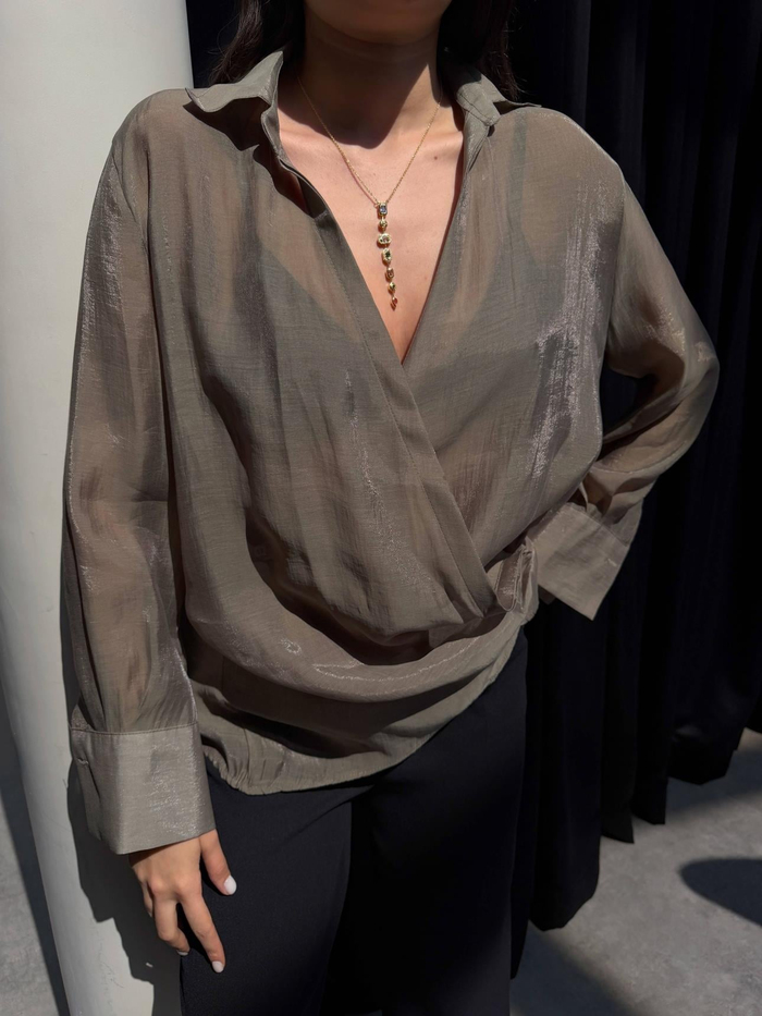 Transparan Parlak Gömlek