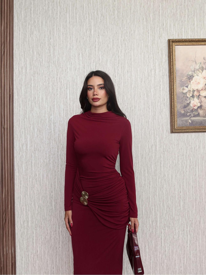 Uzun Kol Aksesuar Drapeli Maxi Elbise