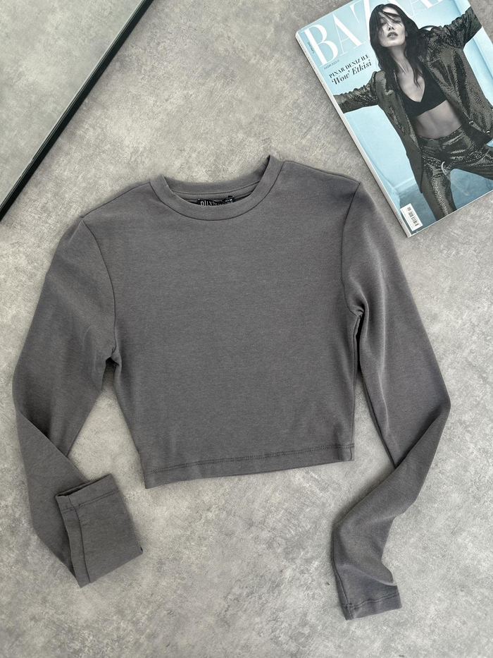 Uzun Kollu Basic Crop Top
